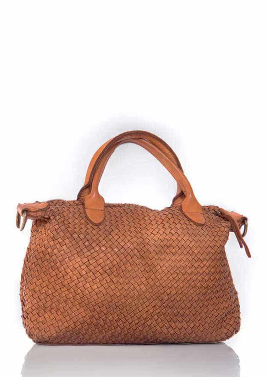 Genuine Leather : la référence des sacs à main en cuir | Corner Shoes - For Trendy Girl sac a main guenuine leather tressé marron fabriqué en Italie